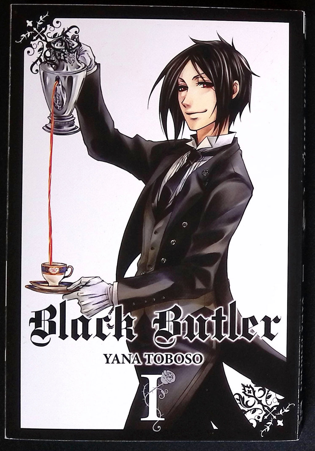 Black Butler # 1 First Yen Press Edition 2010 NM-