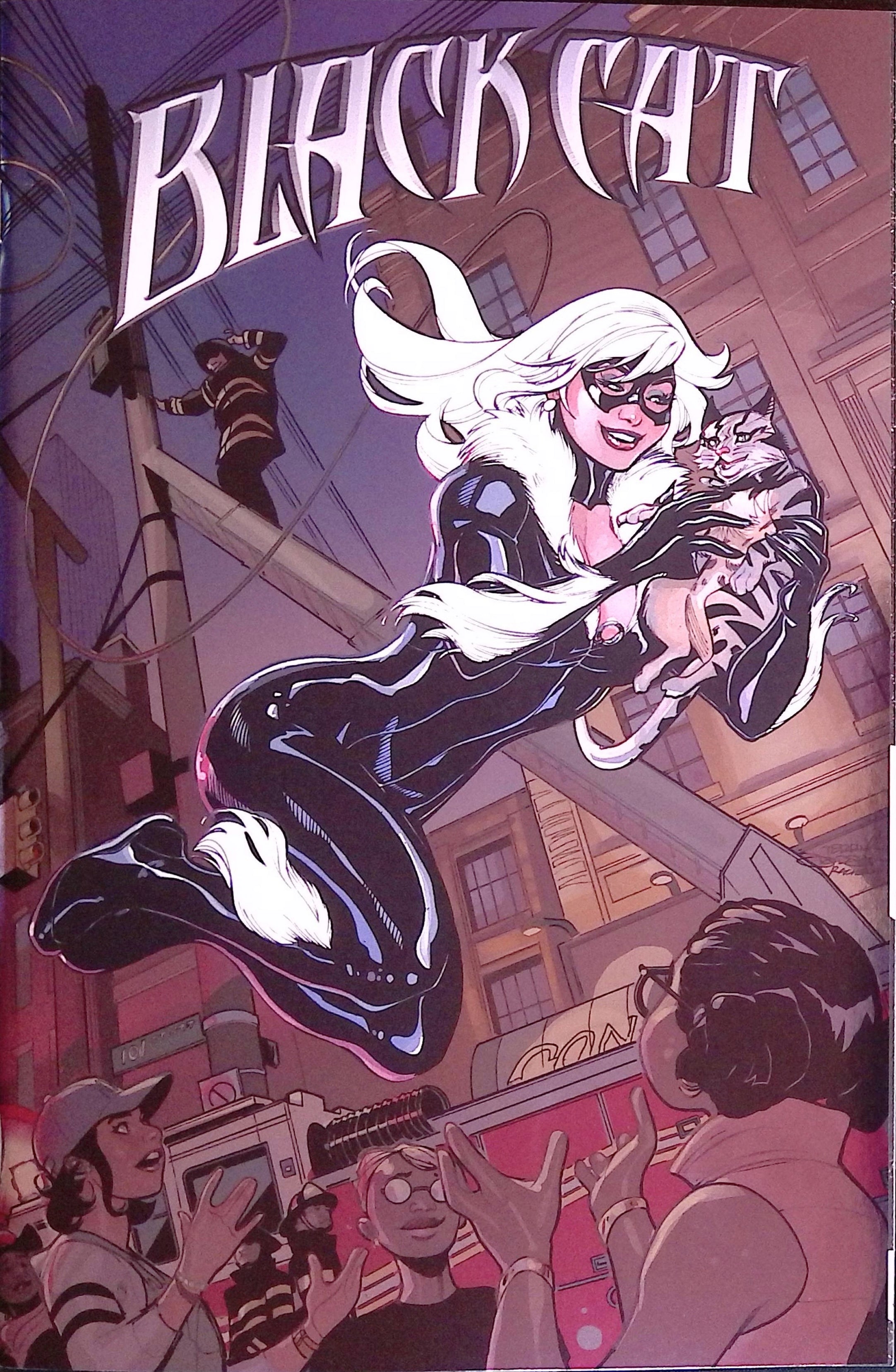Black Cat # 1 Dodson Foil Variant 2025 NM