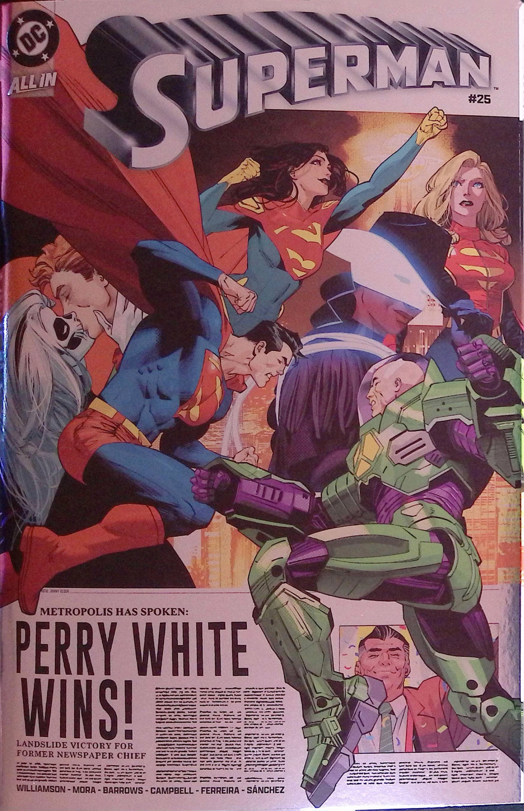 Superman # 25 Dan Mora Wraparound Foil Variant 2025 NM