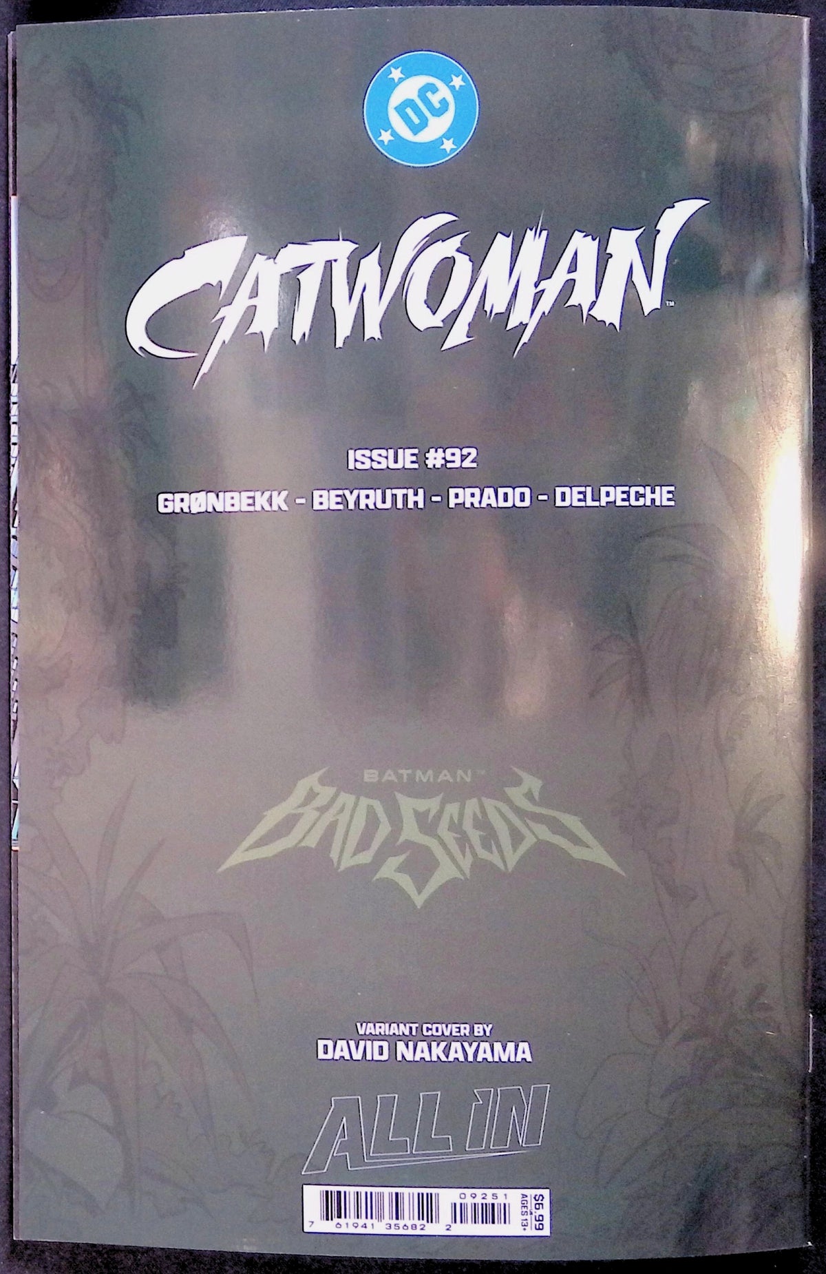 Catwoman # 92 Cover E David Nakayama Spot Foil Variant 2026 BN